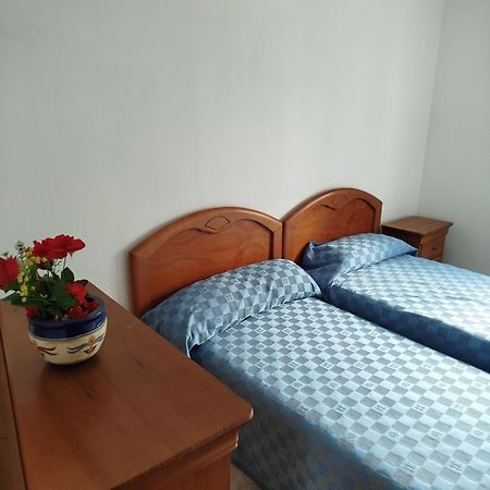 Alojamiento En Pleno Centro De Castro Urdiales Buitenkant foto